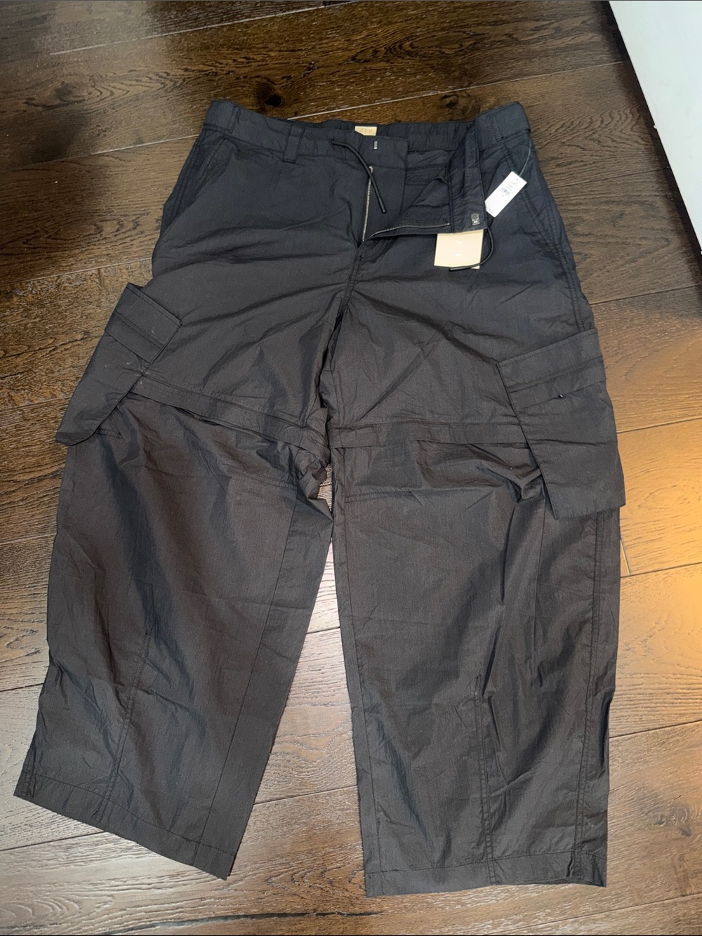 NWT - Gap X BEIS Wide Leg Convertible Baggy Cargo Parachute Pants - Size 16